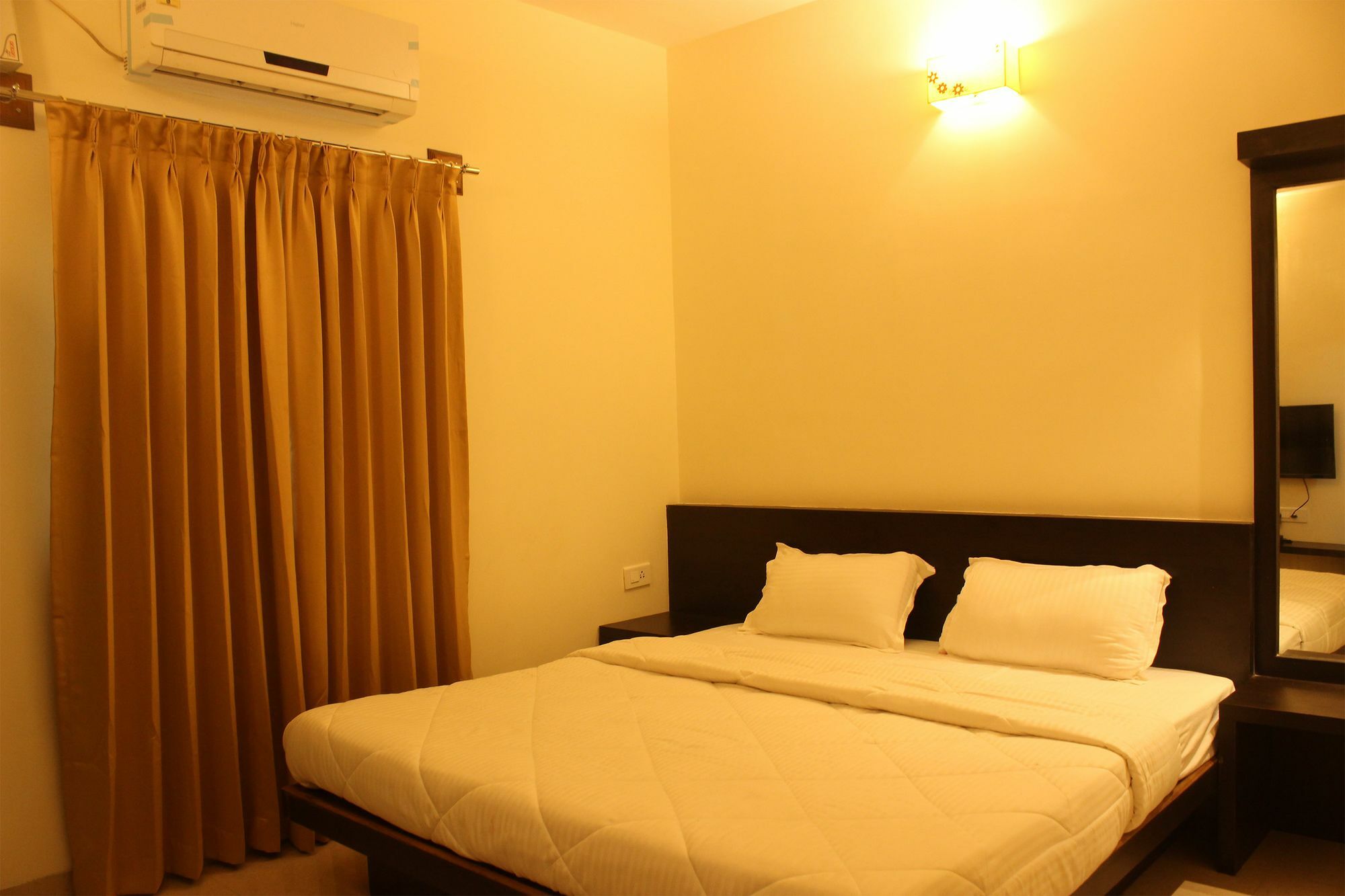 Boutique 2 Bhk North Goa Road Apartment Sangolda Exterior photo