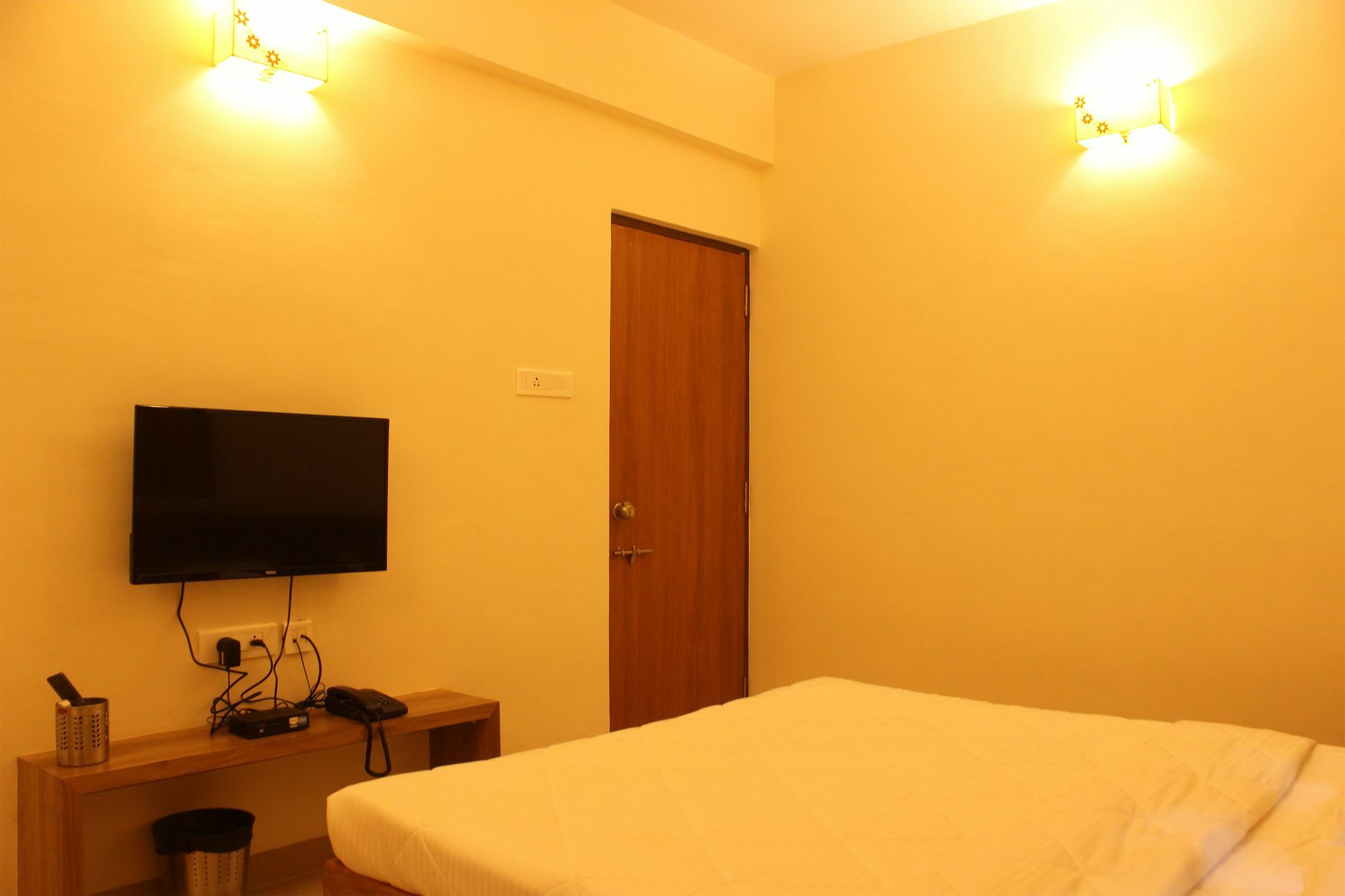 Boutique 2 Bhk North Goa Road Apartment Sangolda Exterior photo
